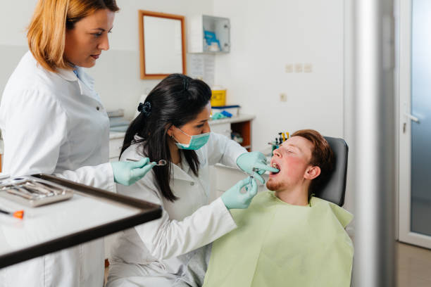 Best Cracked Tooth Emergency Dentist  in Llender, CA